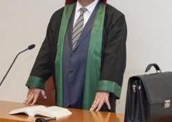 Azərbaycanda tanınmış vəkil vəfat etdi