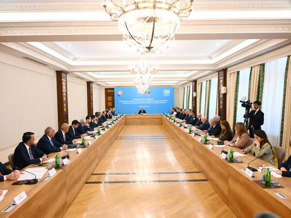 BMT-nin Ümumdünya Şəhərsalma Forumunun 13-cü sessiyasının keçirilməsi ilə əlaqədar yaradılmış Təşkilat Komitəsinin ilk iclası olub