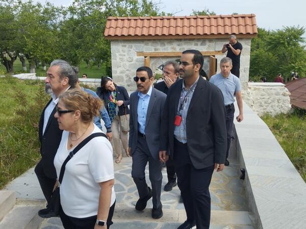 Diplomatik korpusun nümayəndələri Şuşa şəhəri ilə tanış olublar - FOTO
