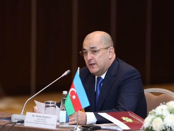Şahin Bağırov rəisi sərəncama götürdü
