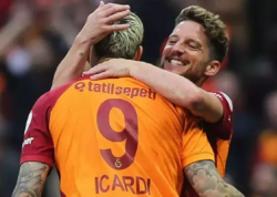 &quot;Qalatasaray&quot; ulduzu karyerasına nöqtə qoydu