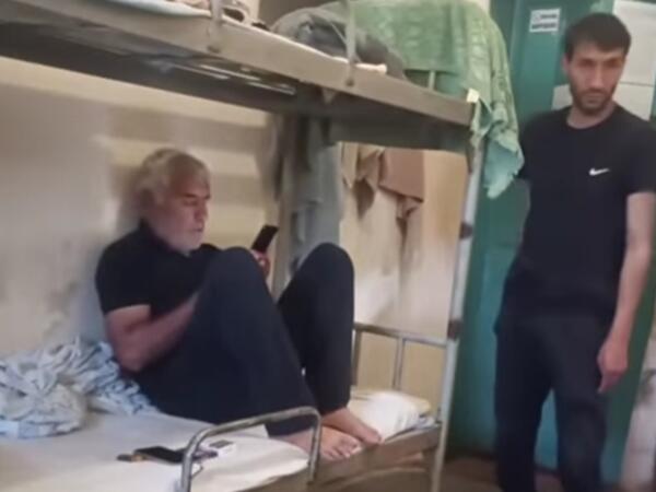Rusiyada saxlanılan azərbaycanlıların həbsxanadan <span class="color_red">görüntüləri - VİDEO</span>