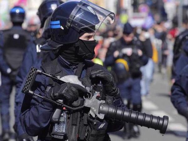 BMT Fransa polisinin zorakılığını gündəmə gətirdi: Ölüm halları artıb