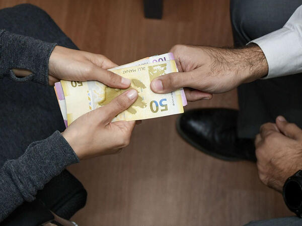 FHN-ə işə düzəltmək adı ilə daha bir dələduzluq