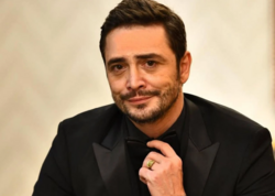 “Ölü yuyan” türk aktyoru Beynəlxalq mükafat aldı - <span class="color_red">FOTO</span>