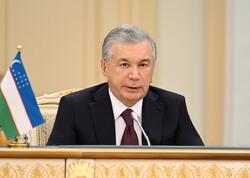 Özbəkistan Prezidenti Şavkat Mirziyoyev Bakıda Zəfər parkını ziyarət edib