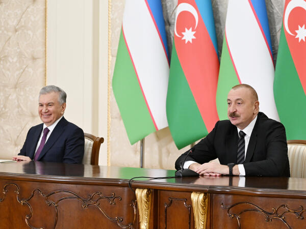 Azərbaycan Prezidenti Özbəkistana investisiyaları prioritet adlandırıb