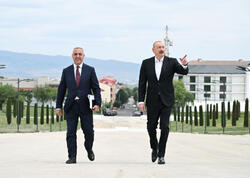 İlham Əliyev Xankəndidə Zəfər parkında görülən tikinti işləri ilə tanış olub - FOTO