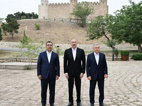 Bakı Asiyanı Avropa ilə birləşdirir