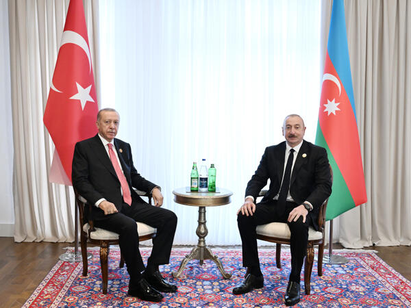 İlham Əliyev Xankəndidə Ərdoğanla görüşüb - <span class="color_red">FOTO</span>