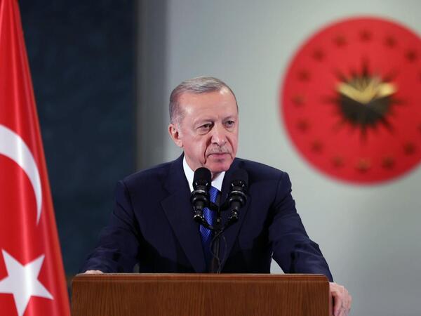 Ərdoğan: ECO ölkələri dayanıqlı inkişaf siyasətində iqlim dəyişmələri amilini nəzərə almalıdır