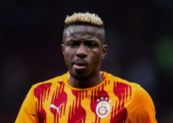 &quot;Qalatasaray&quot; rekord maaşla Osimheni razı saldı&quot; - müqavilə imzalanacaq