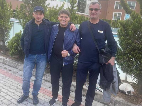 Kriminal aləmin &quot;Yeni Qulisi&quot;ni bıçaqlayıb dənizə atdılar