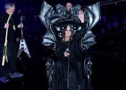 Konserdən 190 milyon dollar qazandılar