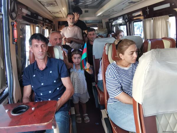 Xanyurdu və Təzəbinə kəndlərinə ilk köç karvanı yola salındı - <span class="color_red">FOTO</span>