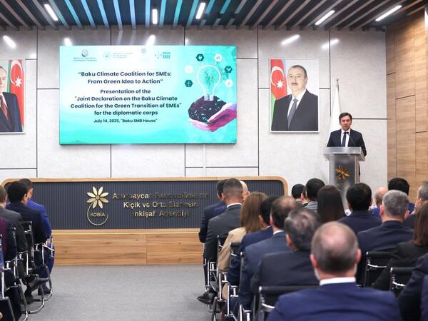Azərbaycandakı diplomatik korpusun nümayəndələri üçün “KOB-ların yaşıl keçidi üçün Bakı İqlim Koalisiyası üzrə Birgə Bəyannamə”yə dair təqdimat keçirilib - FOTO