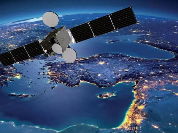 Kosmosa ilk rabitə peykini buraxdılar