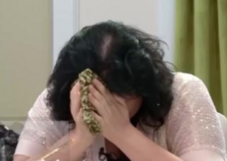 Efirdə verilən hədiyyə Zülfiyyəni ağlatdı - <span class="color_red">VİDEO</span>