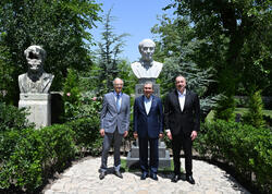 Prezident və Türkmənistan Xalq Məsləhətinin sədri Şuşada Bülbülün ev-muzeyində olublar - FOTO