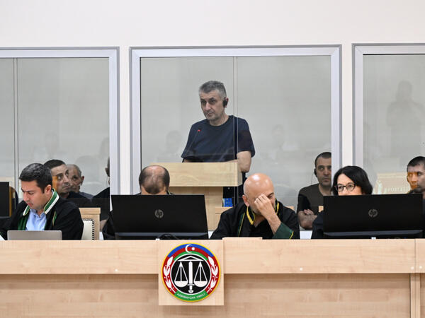 Zərər çəkmiş şəxslər məhkəmədə ifadə veriblər - <span class="color_red">FOTO</span>