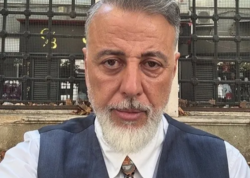 58 yaşında 4-cü dəfə evlənir - FOTO
