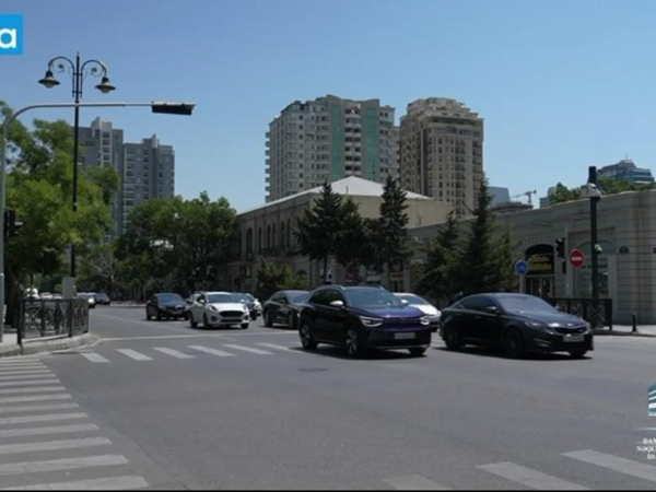 Qəzaların baş verdiyi yolayrıcında yeni svetoforlar quraşdırıldı