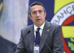 Dünyaca məşhur qapıçı &quot;Fənərbağça&quot;da - <span class="color_red">FOTO</span>
