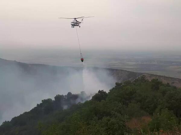 Azərbaycanda bu ərazilərdə yanğınlar başladı - Helikopterlər cəlb olundu