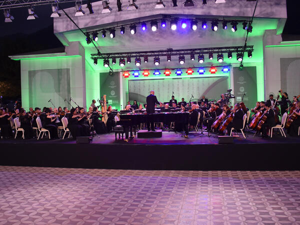 XIV Qəbələ Beynəlxalq Musiqi Festivalı başa çatdı - FOTO