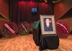 Arif Babayev I Fəxri Xiyabanda dəfn olunub - YENİLƏNİB - <span class="color_red">FOTOlar</span>
