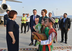 Sahibə Qafarova Türkmənistana işgüzar səfərə getdi - FOTO