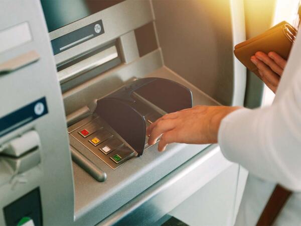 Azərbaycanda bu şəxslərə bayramla əlaqədar pul verildi - <span class="color_red">məbləğ</span>