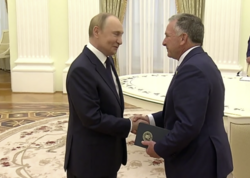 Putin ABŞ prezidentinin xüsusi nümayəndəsini qəbul etdi - <span class="color_red">VİDEO</span>