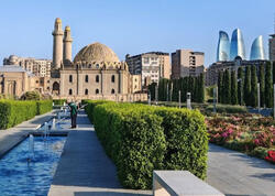 Bakının qəlbində yaşıl inqilab: Mərkəzi Park <span class="color_red">şəhərin nəfəsini dəyişir - FOTO</span>