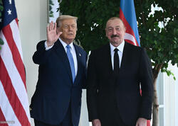 İlham Əliyev Ağ Evə getdi