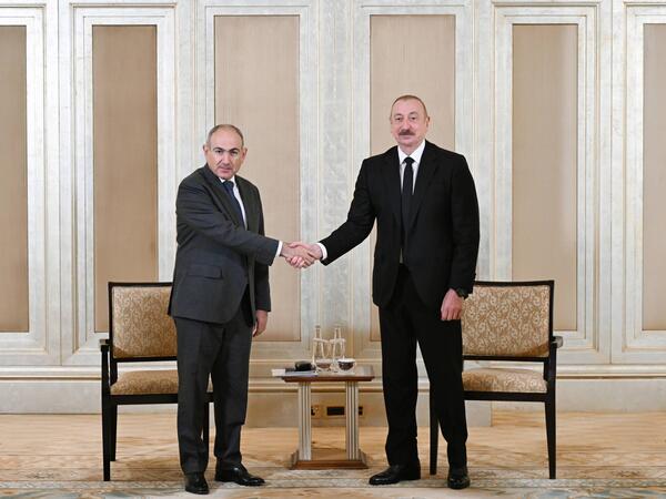 İlham Əliyev və Paşinyanın Vaşinqtonda Birgə Bəyannamə imzalayacağı gözlənilir - <span class="color_red">YENİLƏNİB</span>