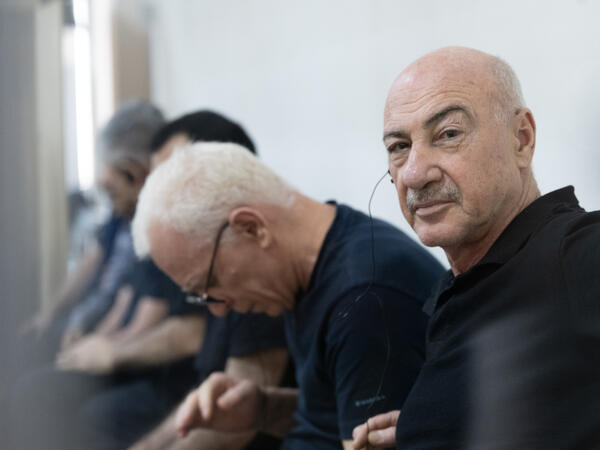 Əsirlikdə işgəncələrə məruz qalmış şəxslər məhkəmədə ifadə veriblər - FOTO