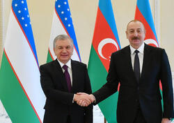 İlham Əliyev Şavkat Mirziyoyevə zəng edib