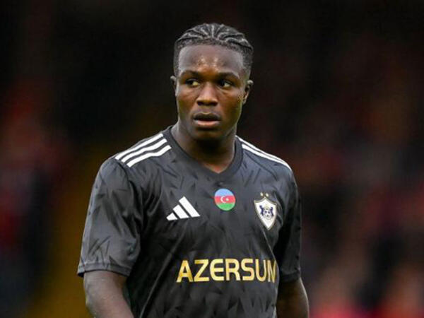 Addai “Qarabağ”dan ayrılır?