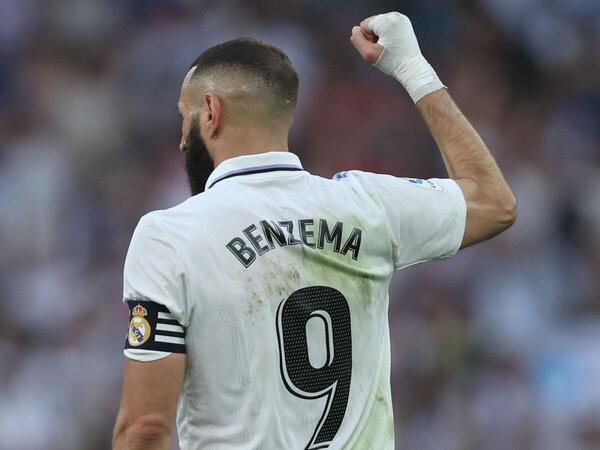 &quot;Real&quot;da Benzemanın tərlətdiyi formanı o geyinəcək - <span class="color_red">FOTO</span>