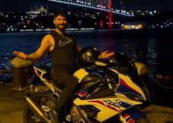 Türkiyəli fenomen qəzada öldü - FOTO