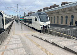 Rayonlararası marşrutlar üzrə qatarların qrafikində dəyişikliklər edilib - <span class="color_red">FOTO</span>
