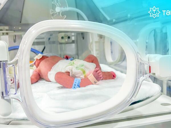 Metroda doğulan körpənin vəziyyəti necədir? - TƏBİB-dən AÇIQLAMA