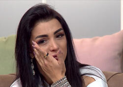 Rəqqasə Renka atasının məzarını ziyarət etdi - duyğusal paylaşım - <span class="color_red">FOTO</span>