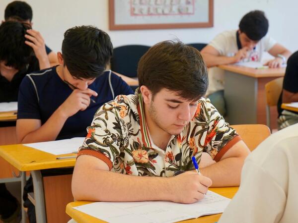 Sabah lisey və gimnaziyalara qəbul imtahanı keçiriləcək