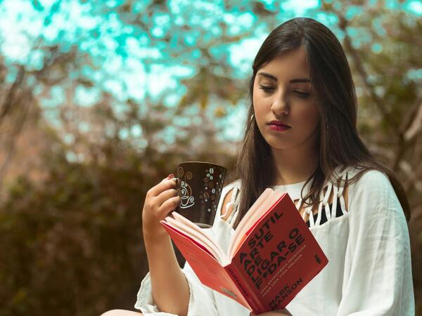 2025-ci ilin məşhur kitabları: Nələri oxumağa dəyər?