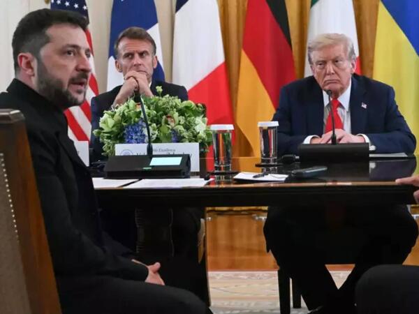 Tramp görüşü dayandırıb Putinə zəng etdi - 40 dəqiqə nə danışıblar?