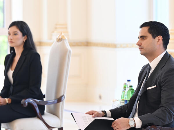 Slovakiyanın Azərbaycandakı yeni səfiri deputatın əmisi oğludur