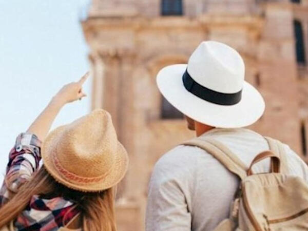 Azərbaycanlı turistlər pulu nəyə xərcləyir? - ARAŞDIRMA