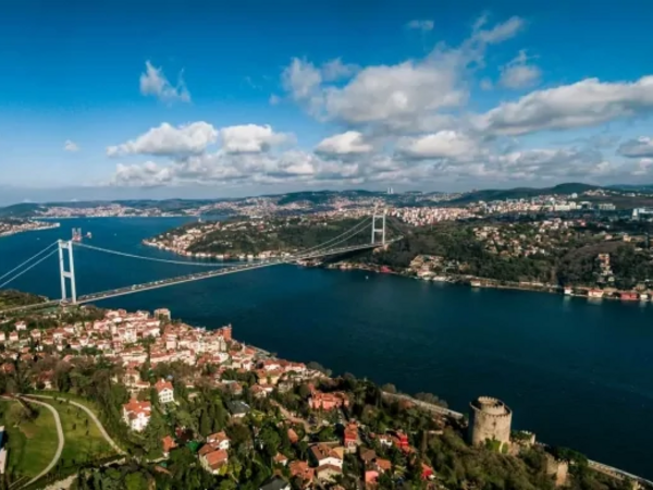 İstanbulda azərbaycanəsilli qadının MEYİTİ TAPILDI
